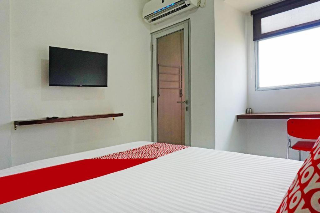 Oyo 91593 San San Rooms Apartment Gunung Putri Square Gunungputri Dış mekan fotoğraf